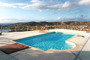 3 bedrooms villa with sea view shared pool and wifi at Paros 1 km away from the beach